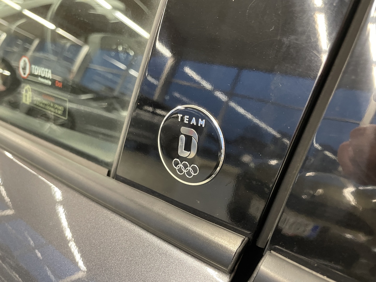 TOYOTA COROLLA 2024