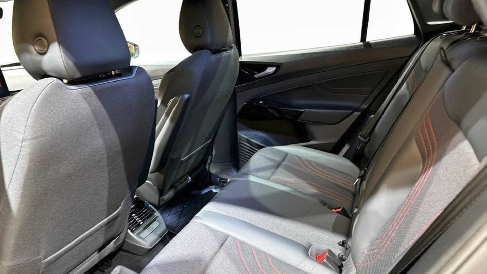 VOLKSWAGEN ID.4 2023