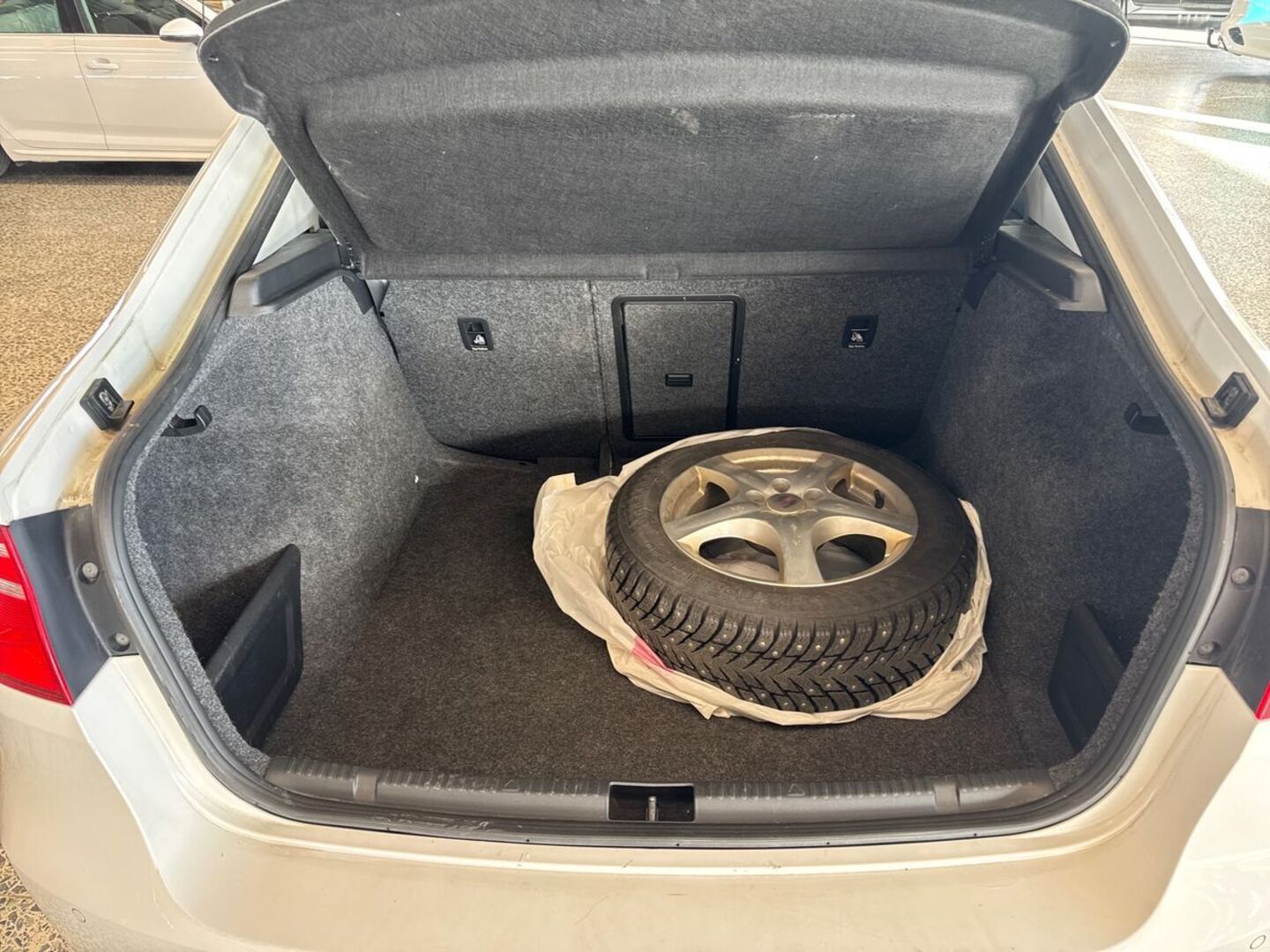 SEAT Toledo 11