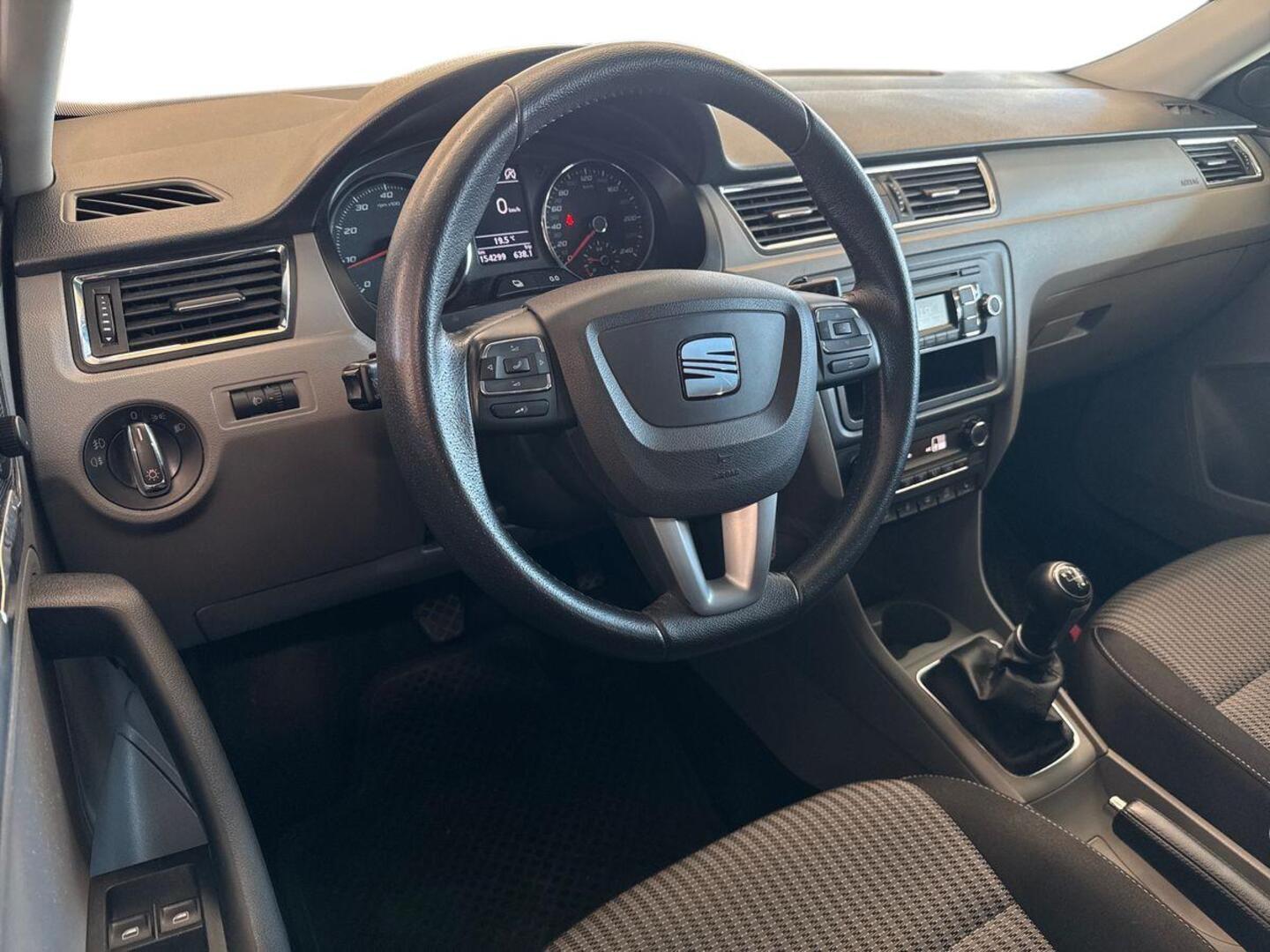 SEAT Toledo 7