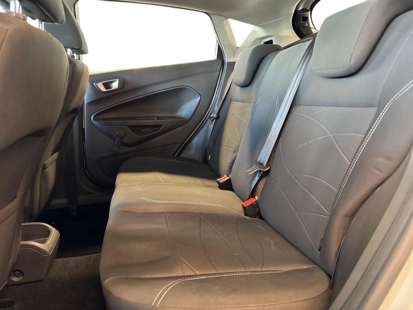 FORD Fiesta 10