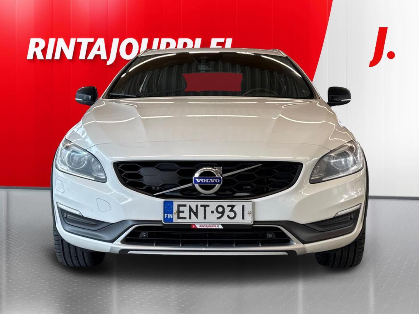 VOLVO V60 Cross Country 2015