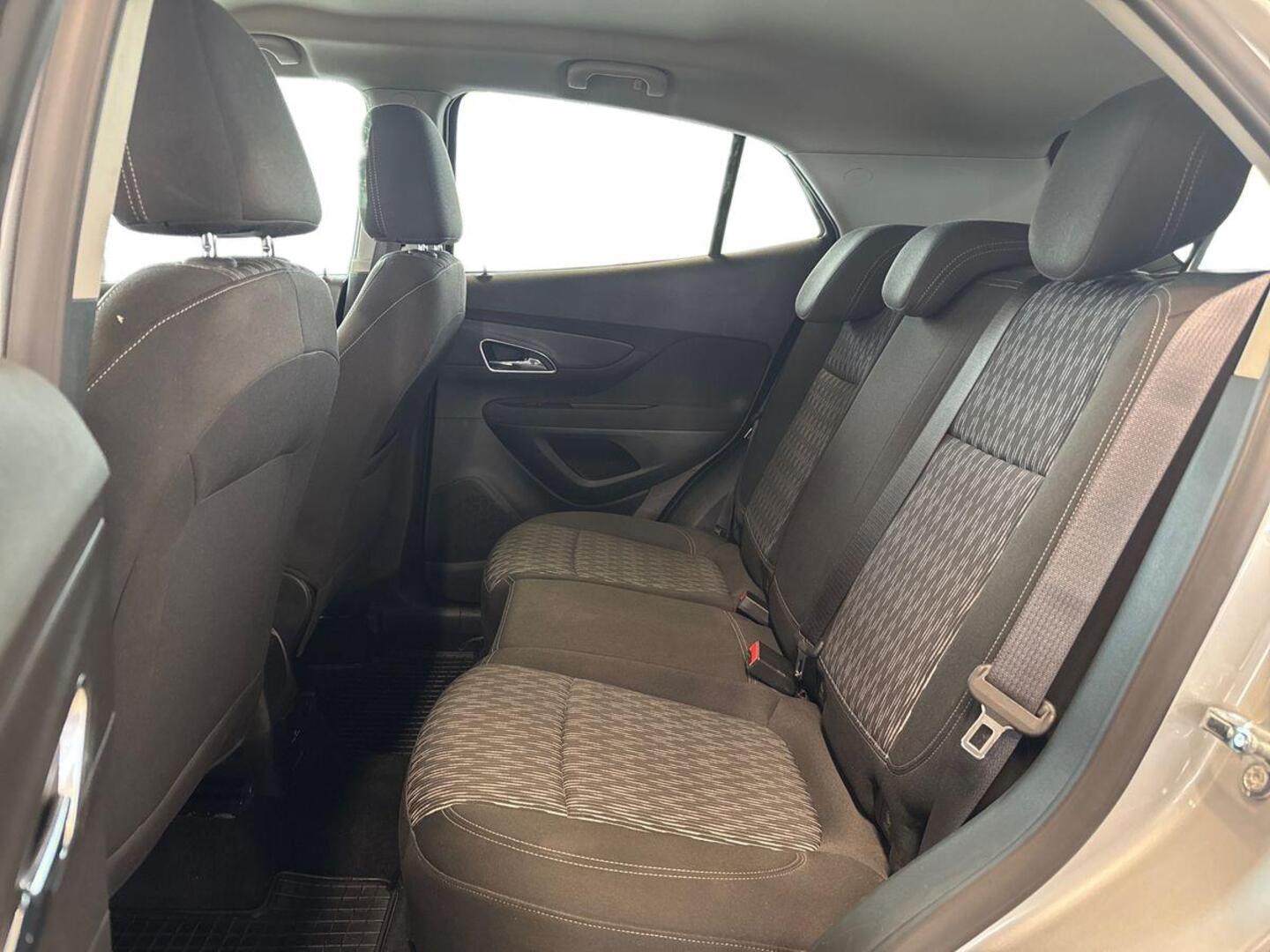 OPEL Mokka 2016