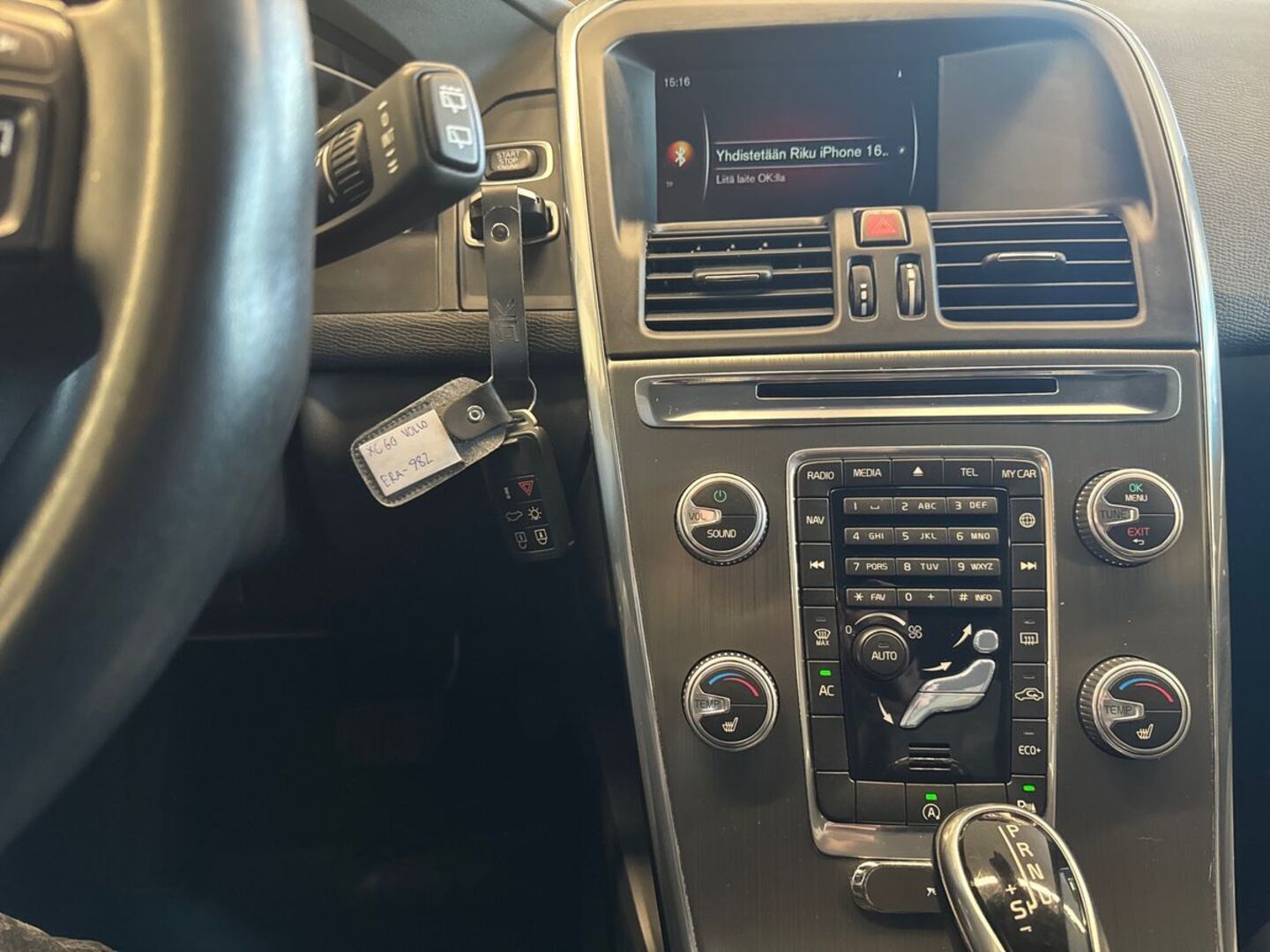 VOLVO XC60 17
