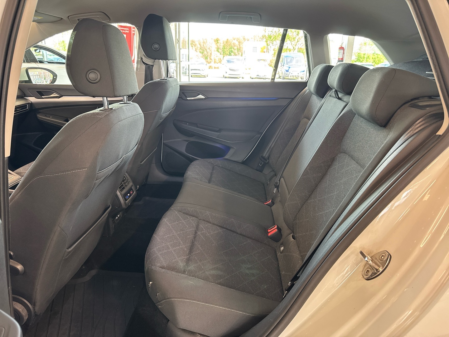 VOLKSWAGEN Golf 2021