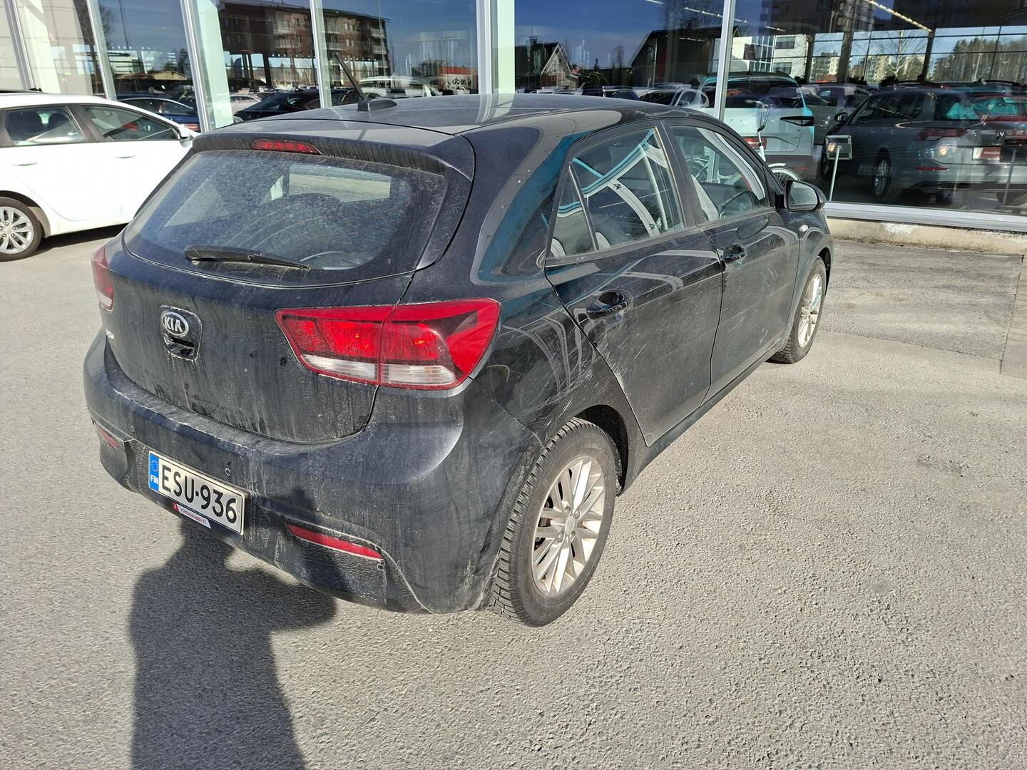 KIA Rio 2021