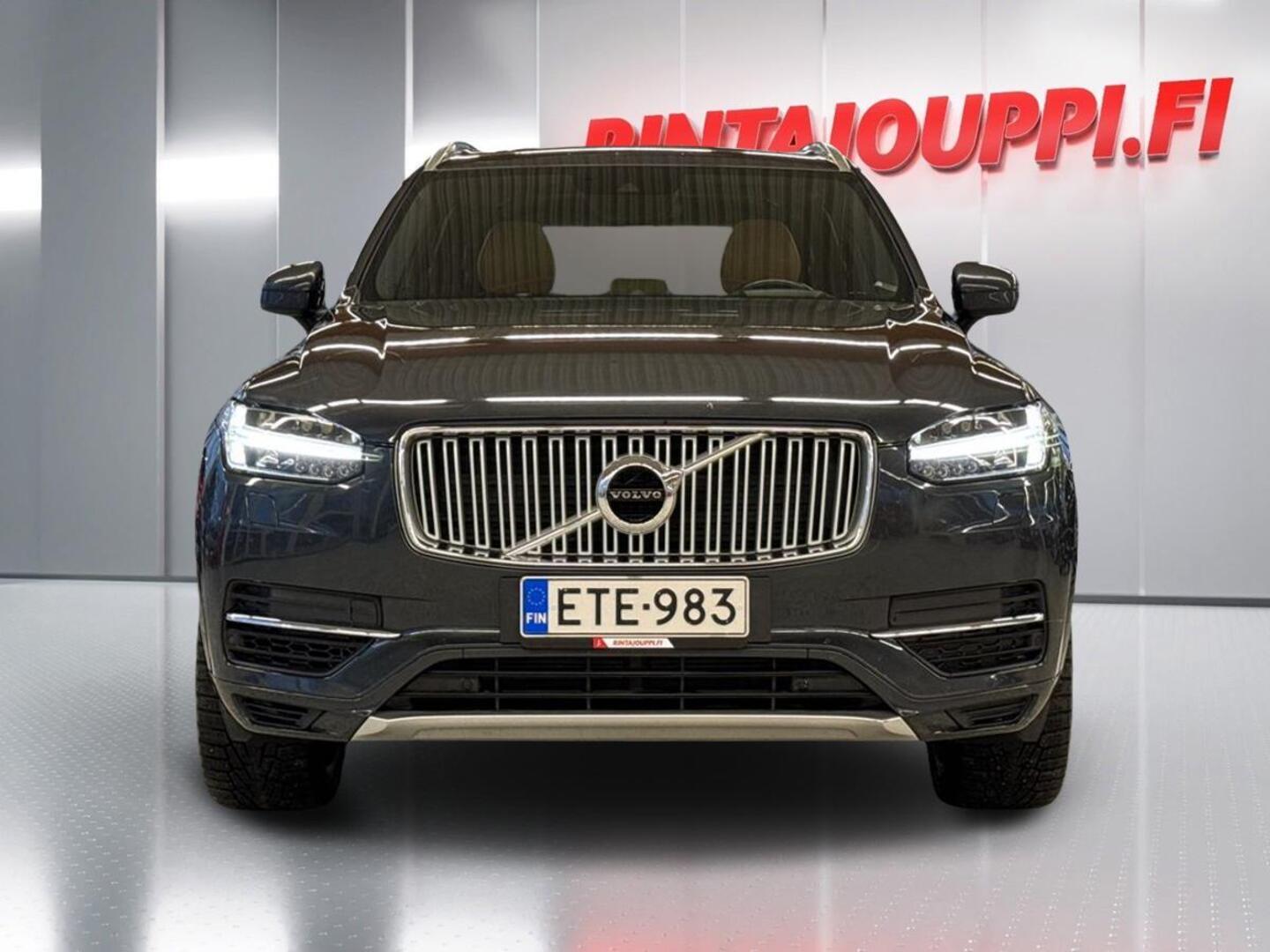 VOLVO XC90 2016
