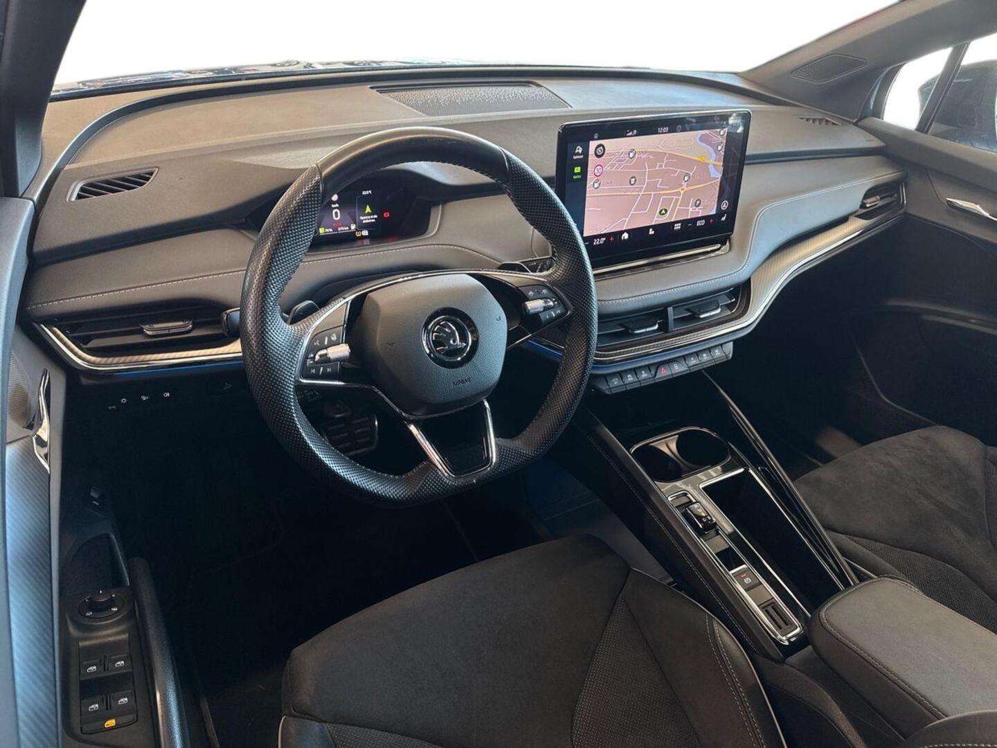 SKODA Enyaq 7