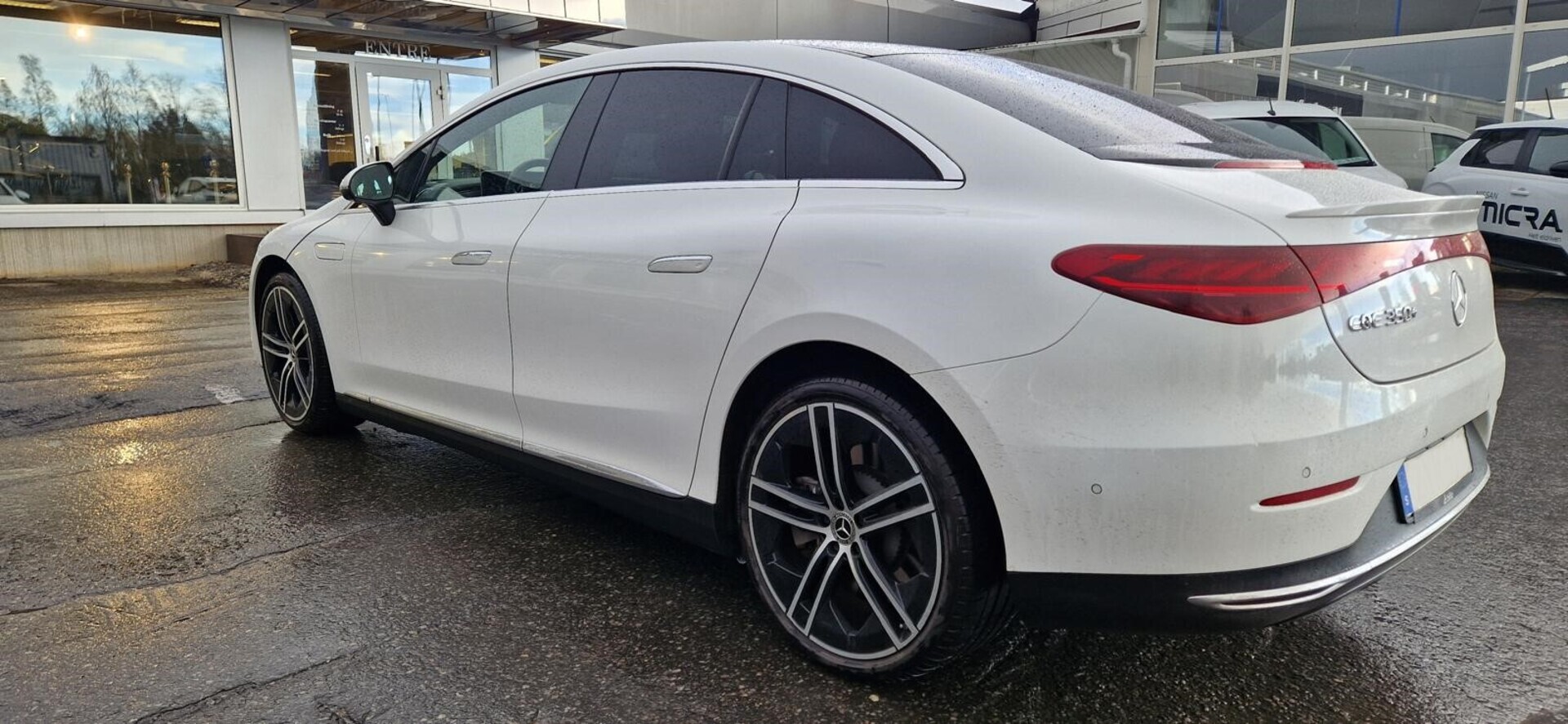 MERCEDES-BENZ EQE 2022