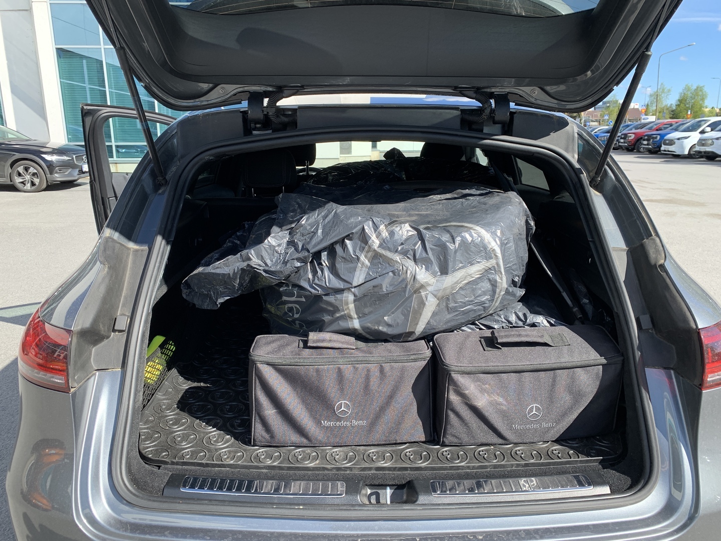 MERCEDES-BENZ EQC 2023