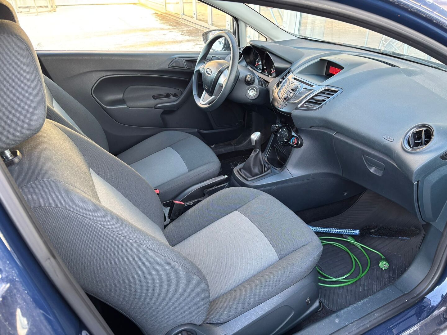 FORD Fiesta Van 2011