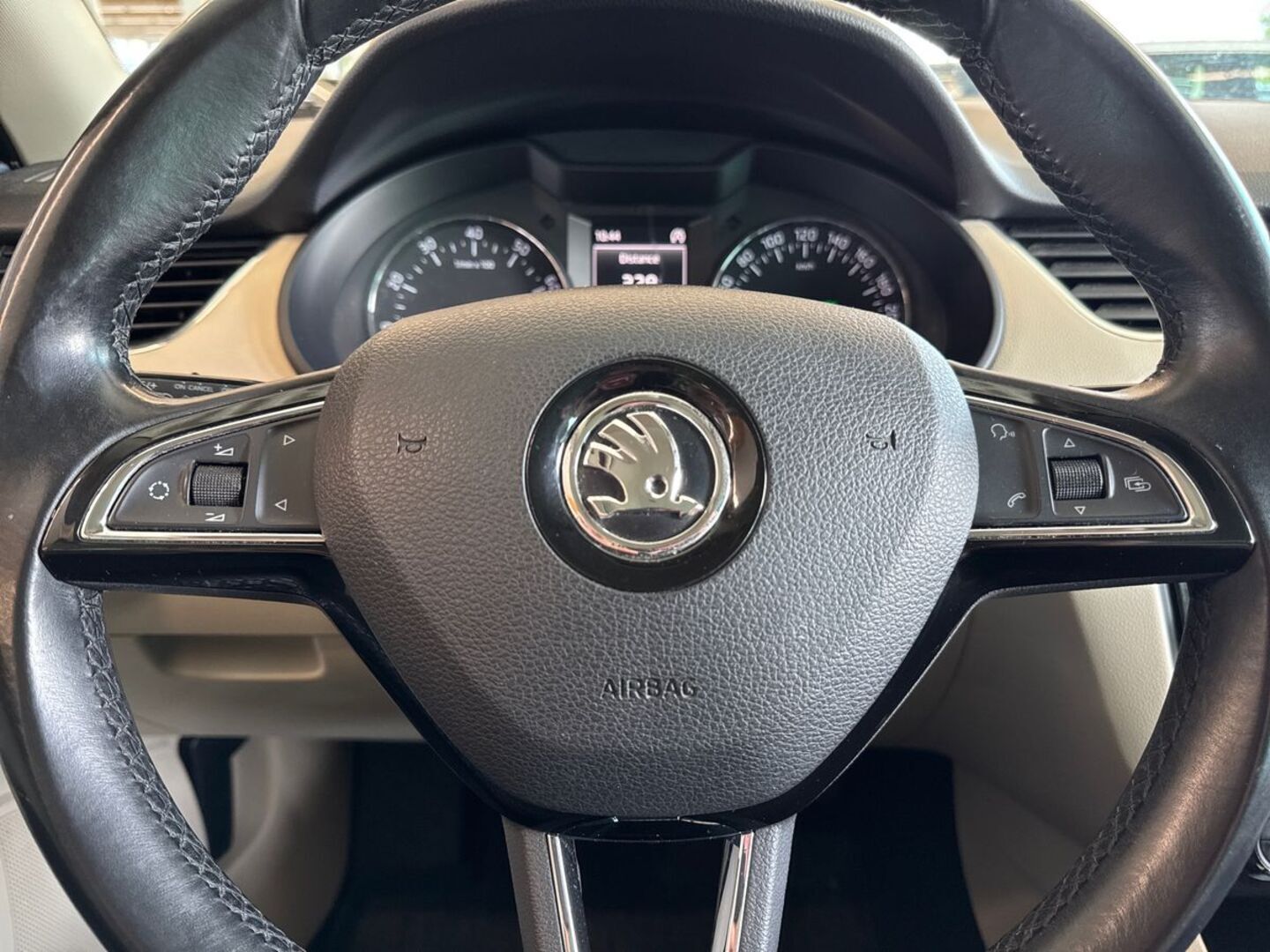 SKODA Octavia 17