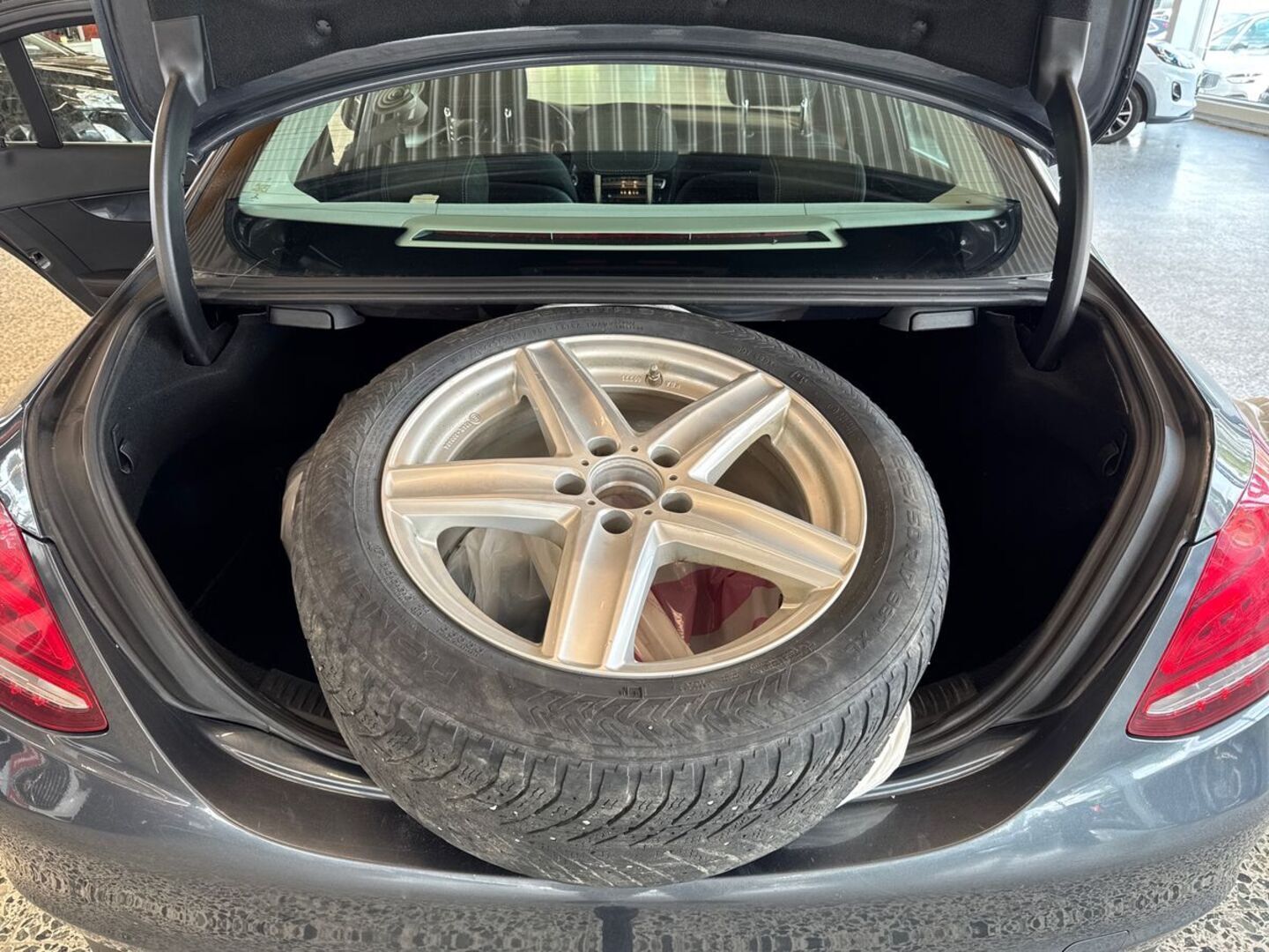 MERCEDES-BENZ C 2015