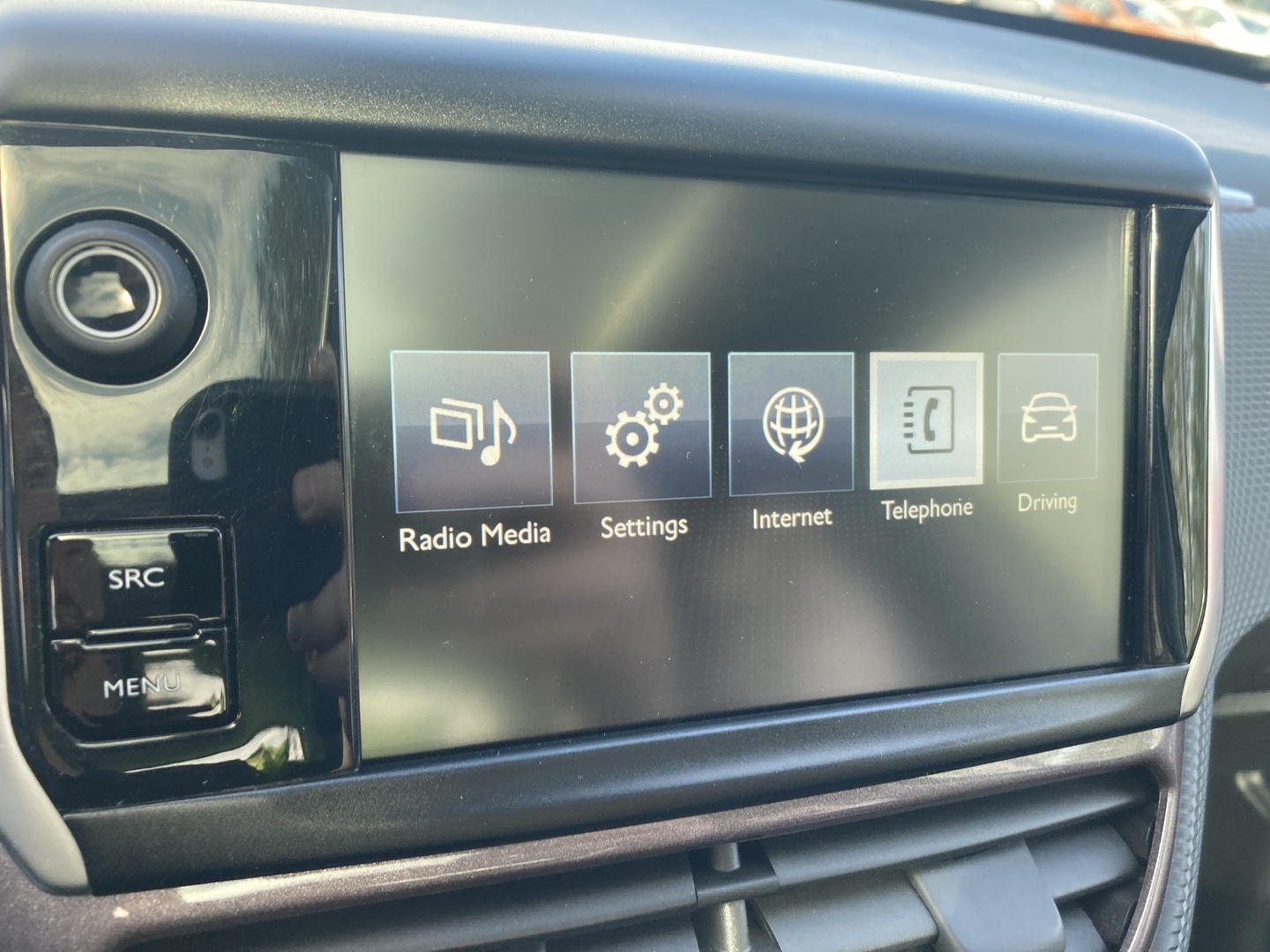 PEUGEOT 2008 2015