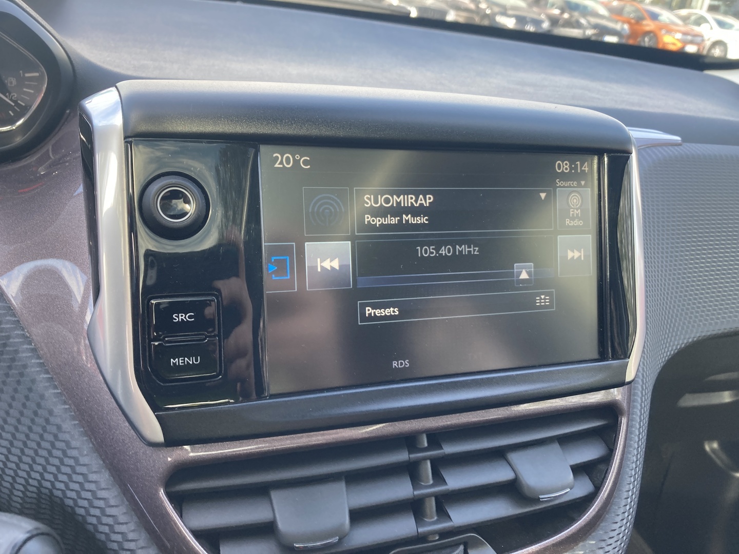 PEUGEOT 2008 2015