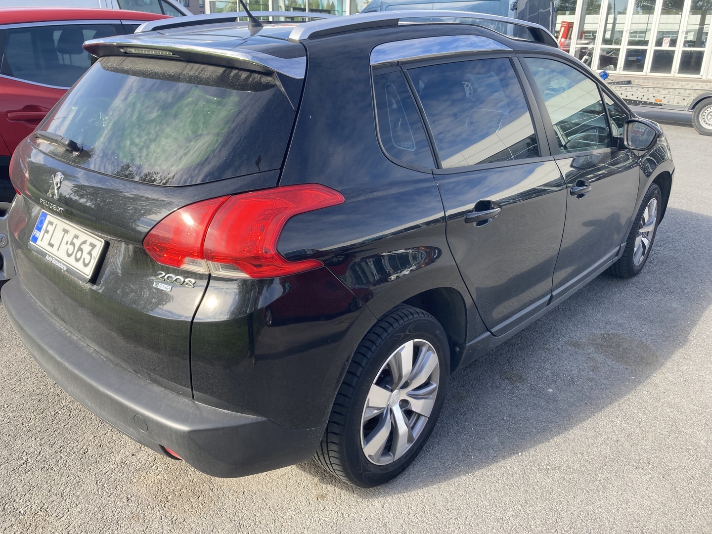 PEUGEOT 2008 2015