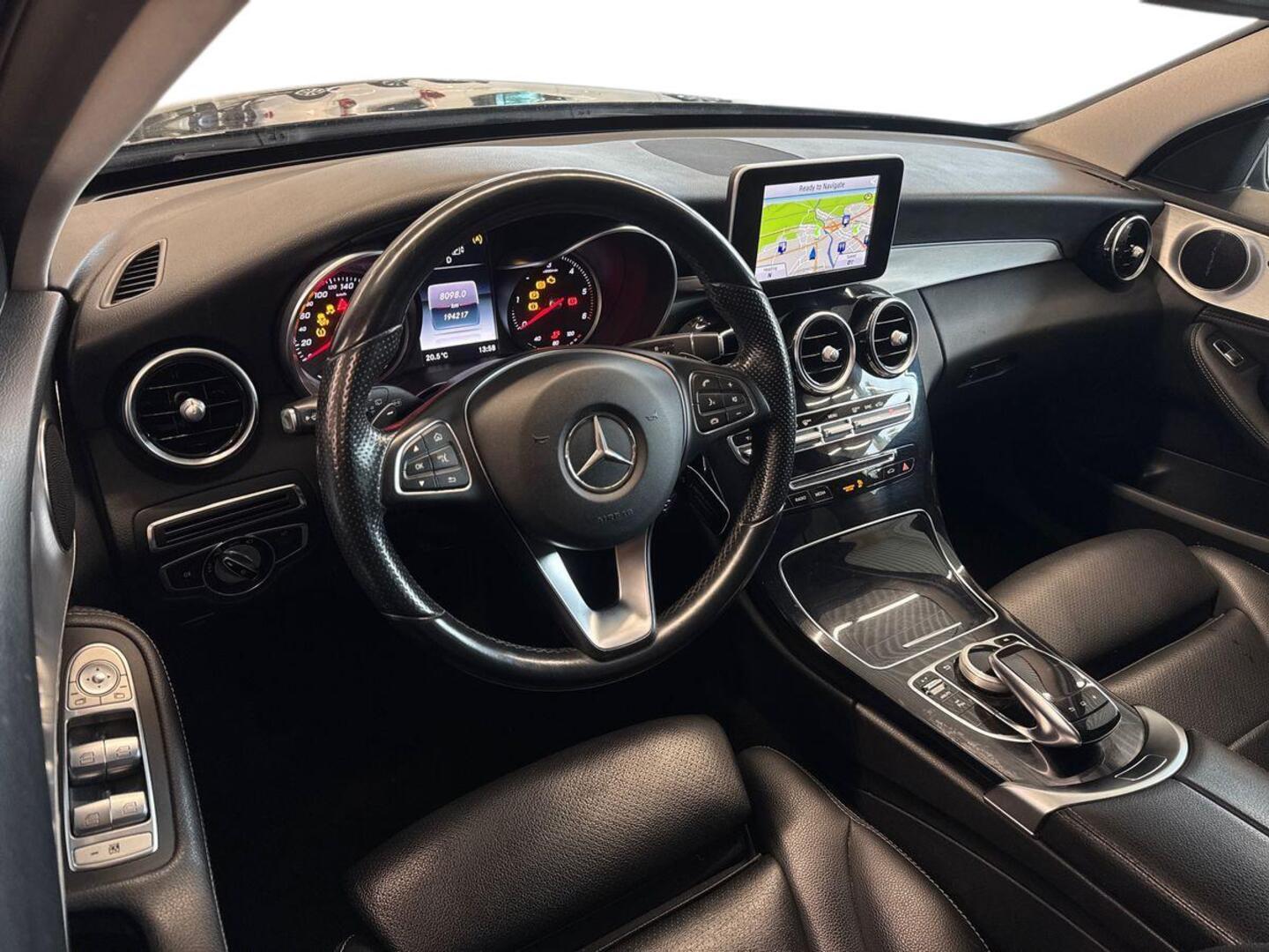 MERCEDES-BENZ C 7