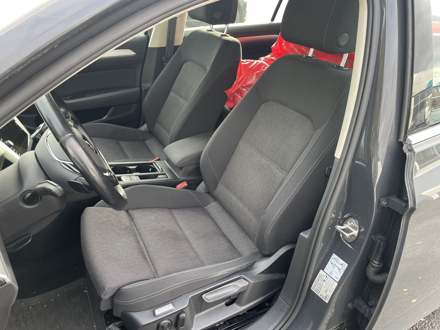 VOLKSWAGEN Passat 2019