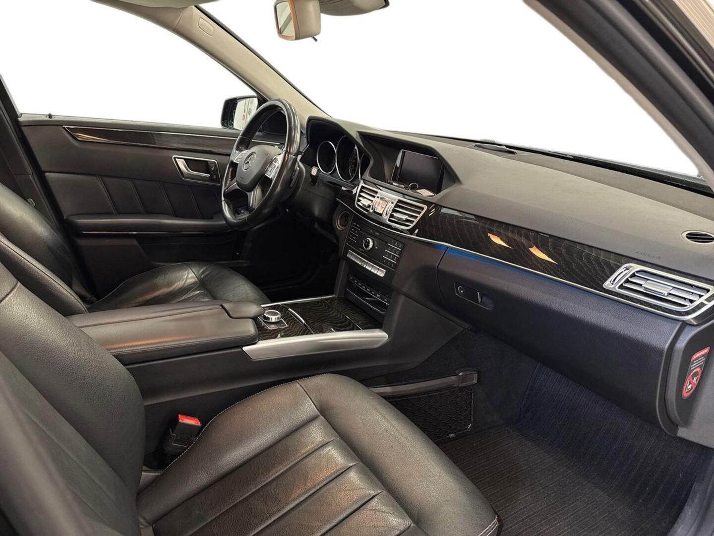 MERCEDES-BENZ E 9