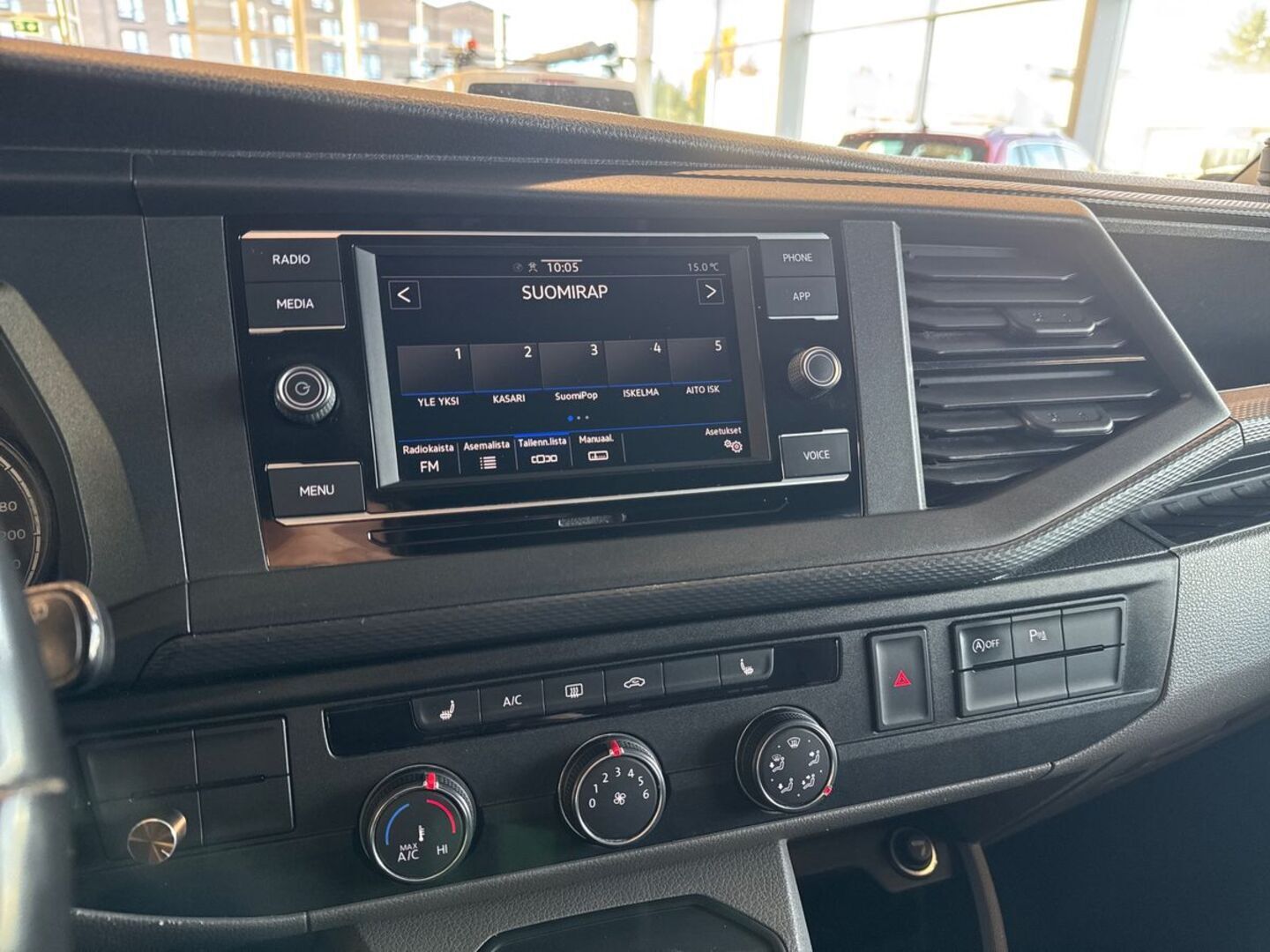 VOLKSWAGEN Transporter 14