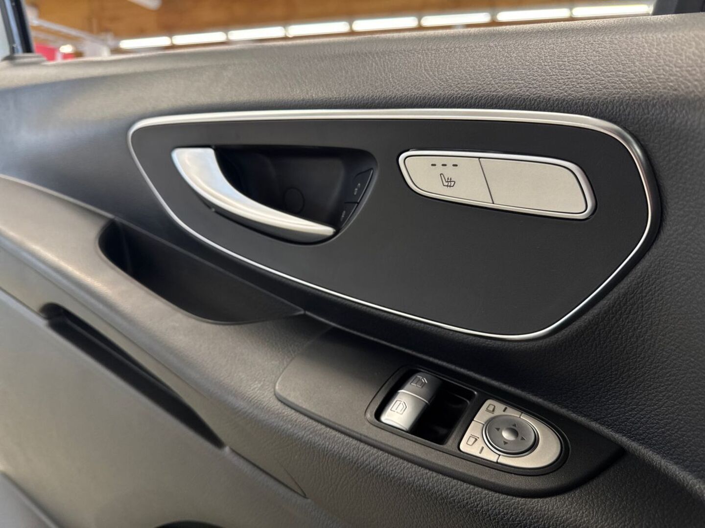 MERCEDES-BENZ Vito 2021