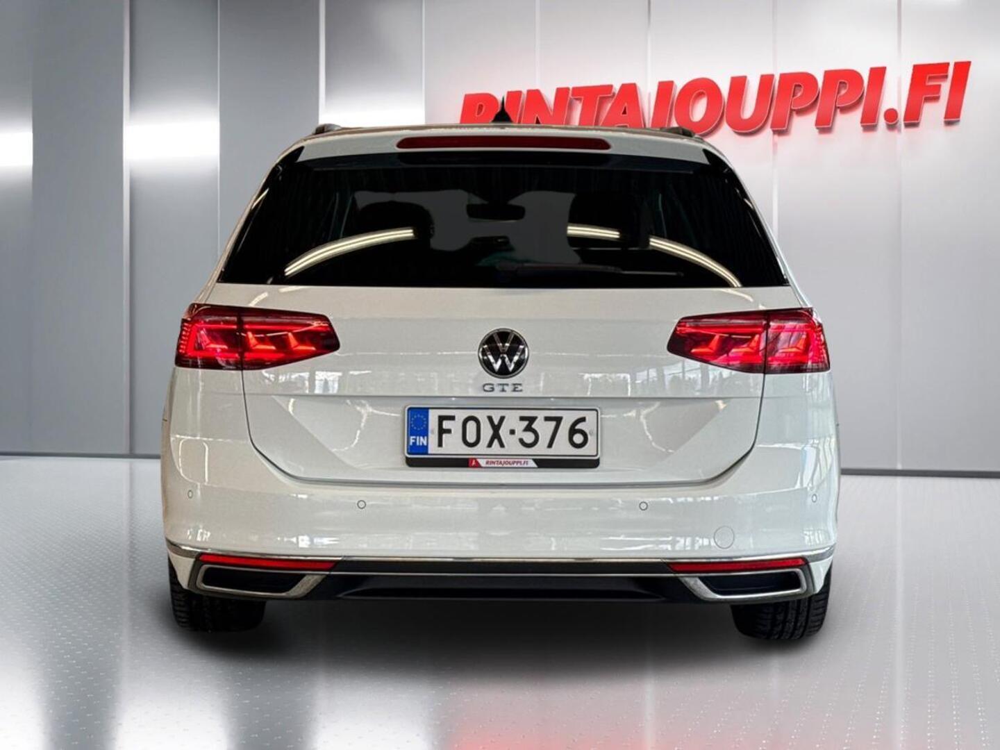 VOLKSWAGEN Passat 2021