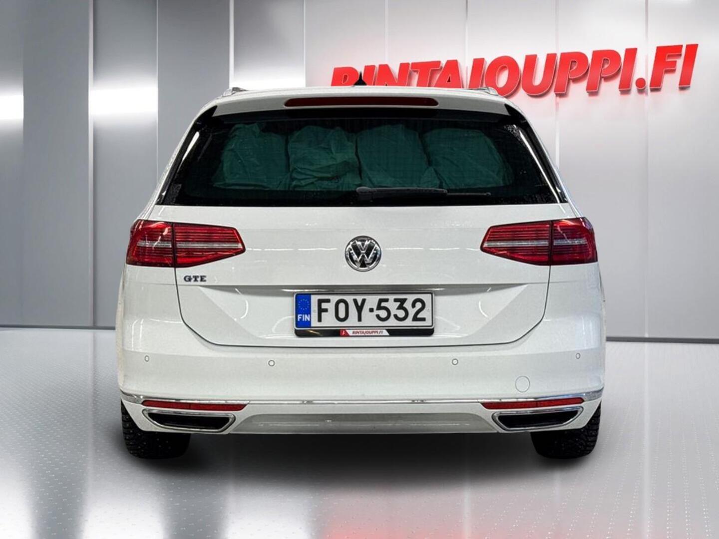 VOLKSWAGEN Passat 2018