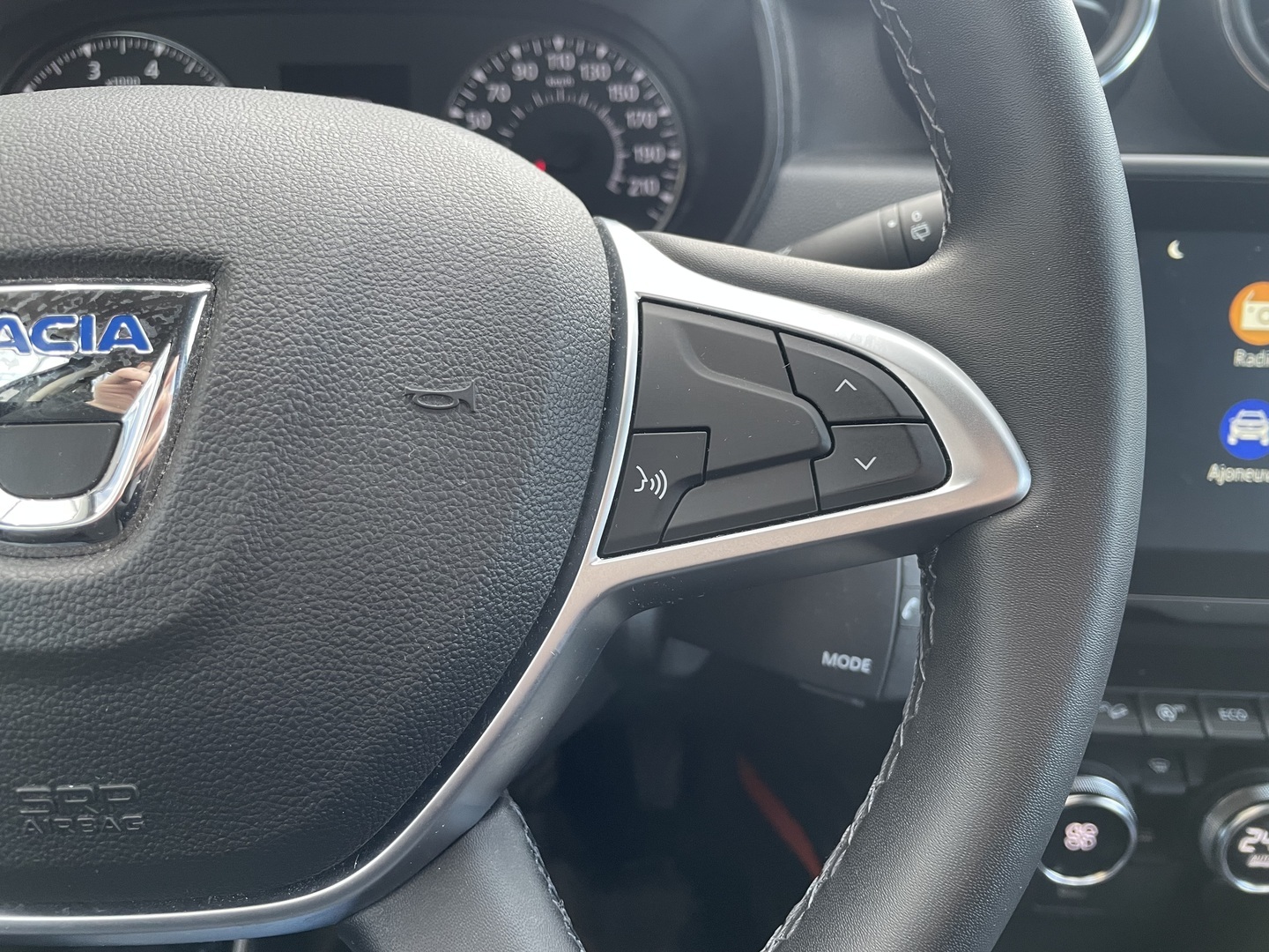 DACIA Duster 10