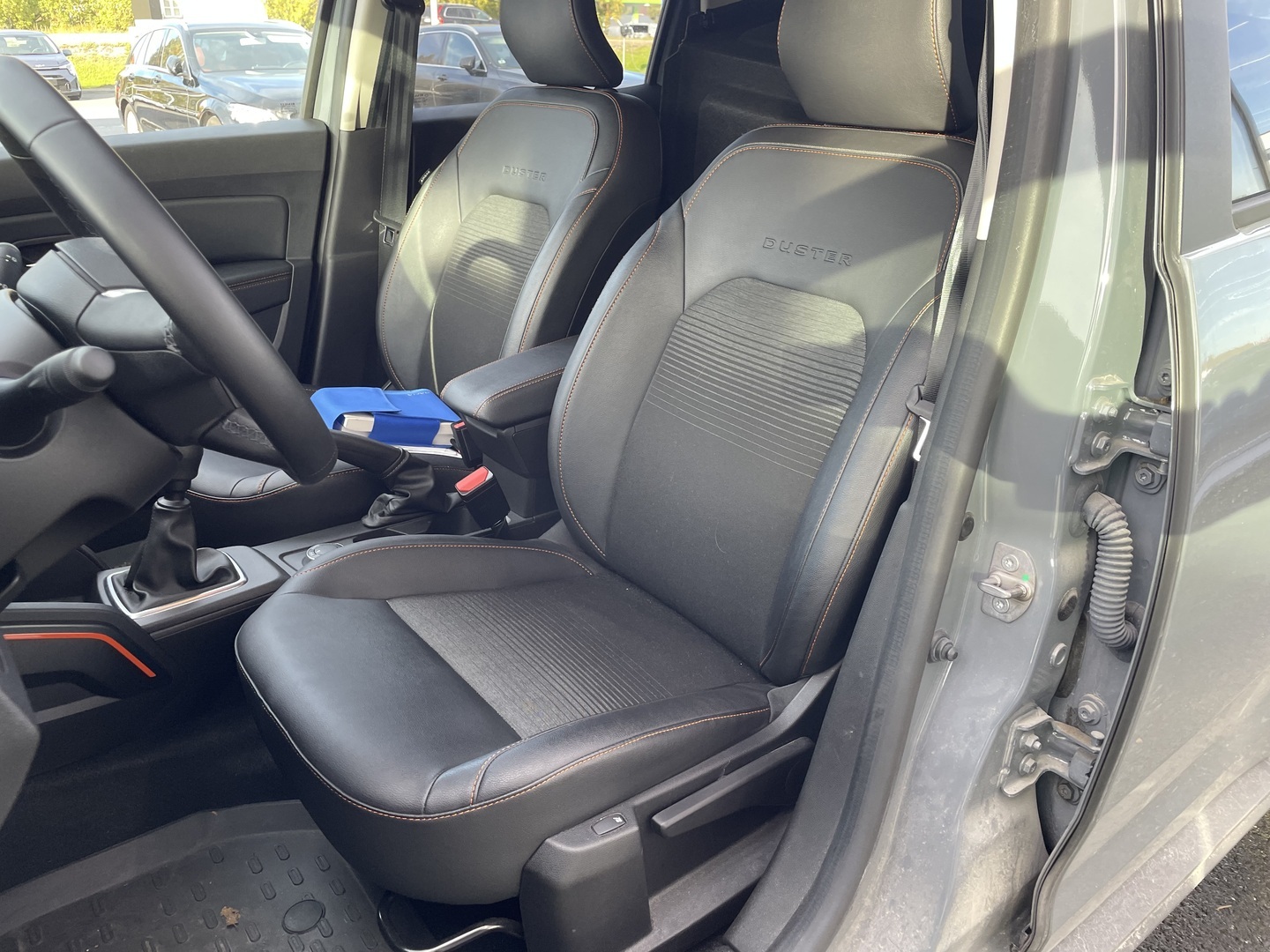 DACIA Duster 6
