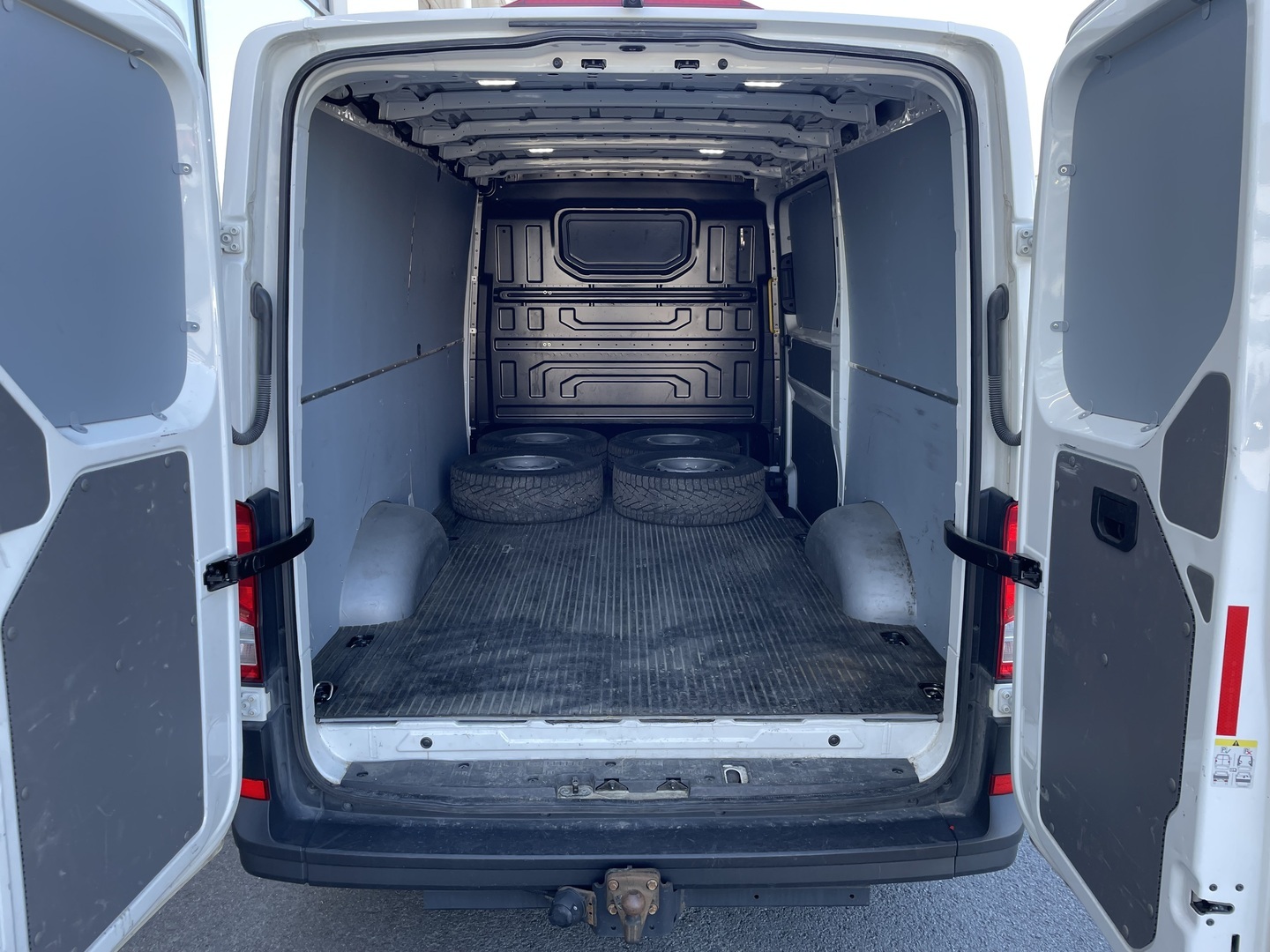 VOLKSWAGEN Crafter 2021