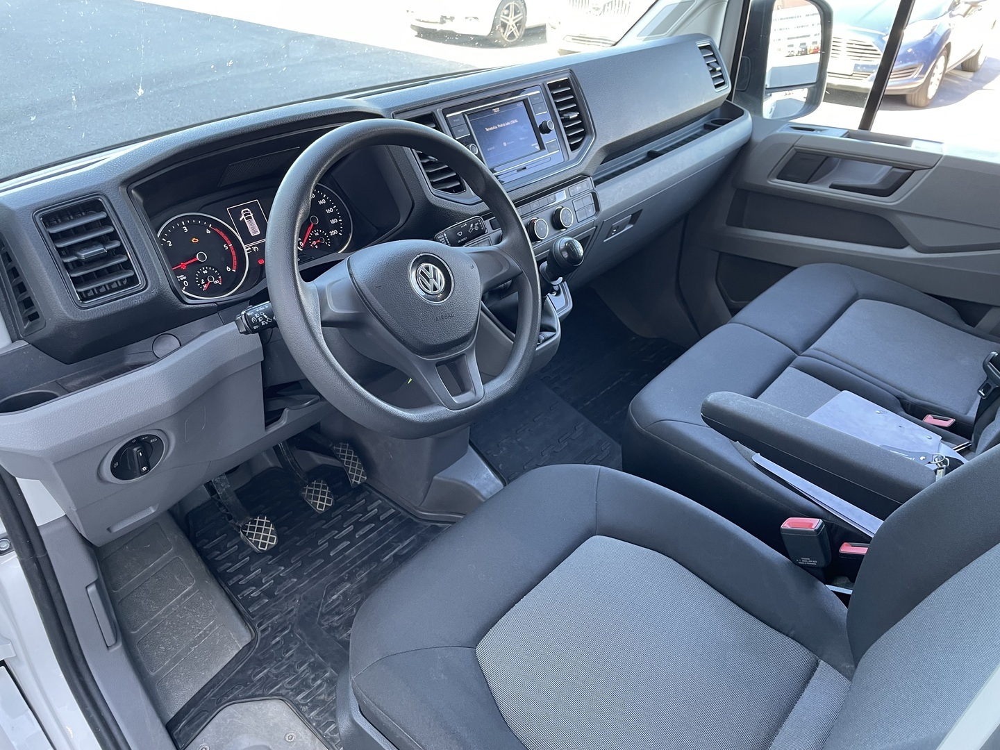 VOLKSWAGEN Crafter 2021