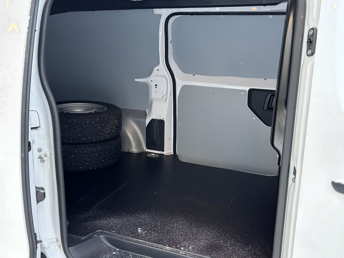 CITROEN e-Jumpy 2024