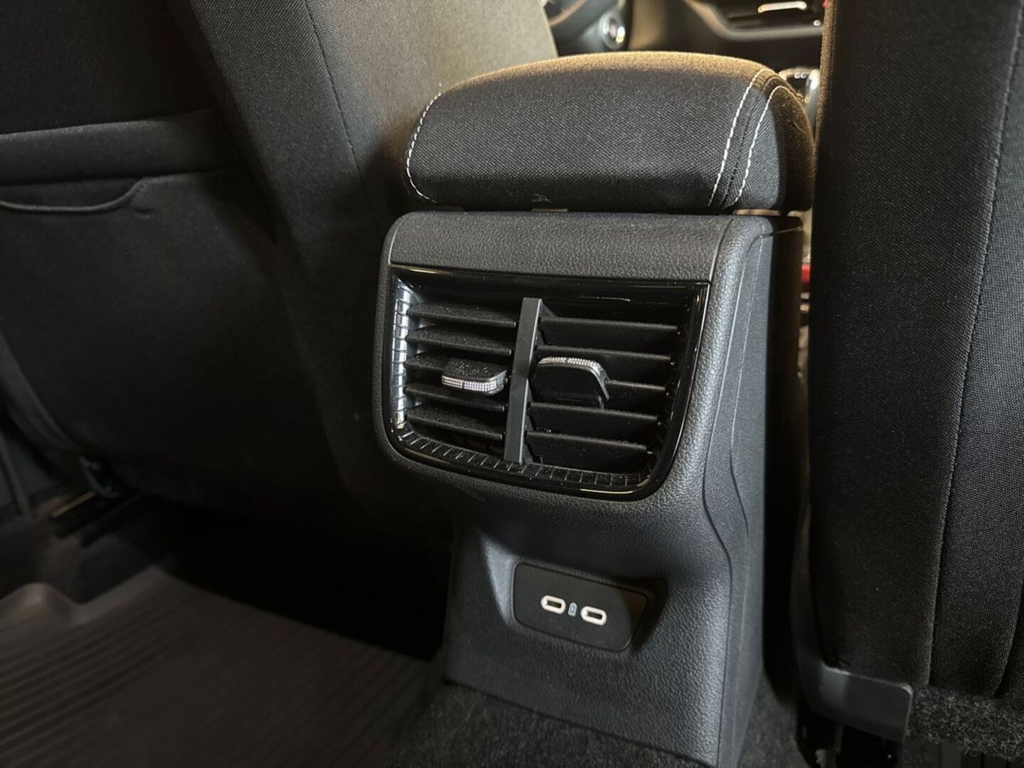 SKODA Fabia 2024
