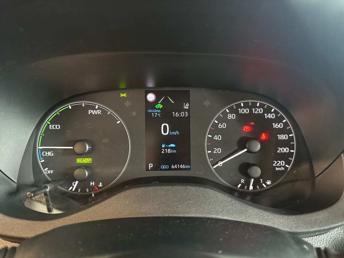 TOYOTA Yaris 2023