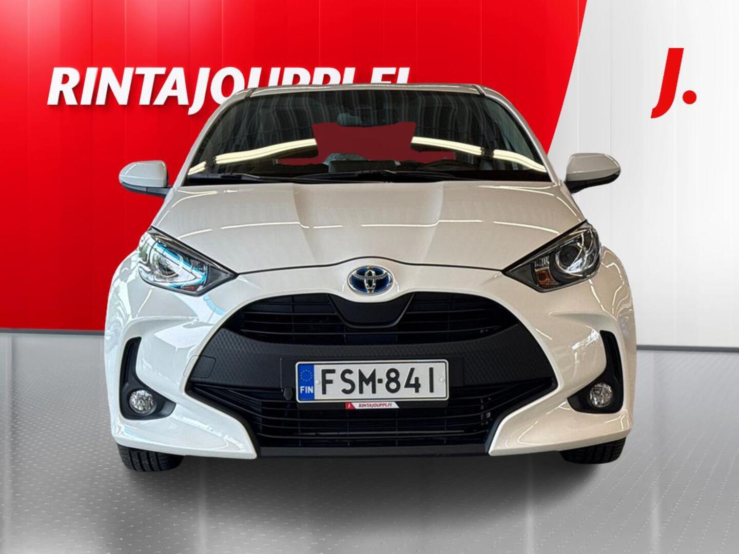 TOYOTA Yaris 2023