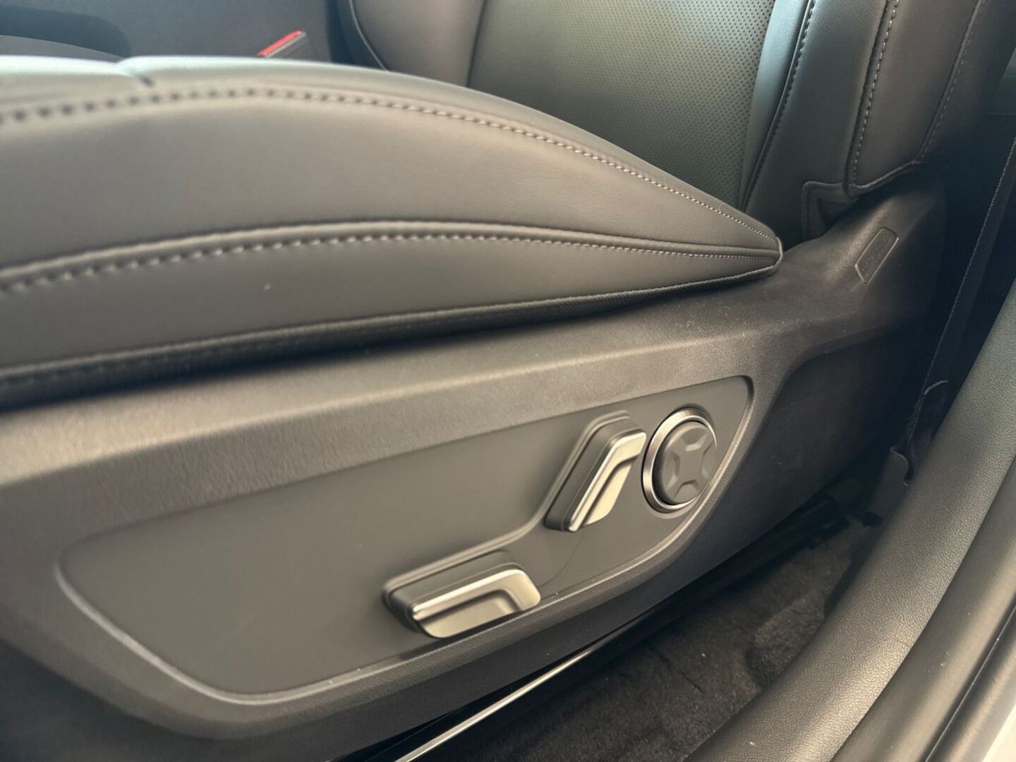 KIA EV5 42