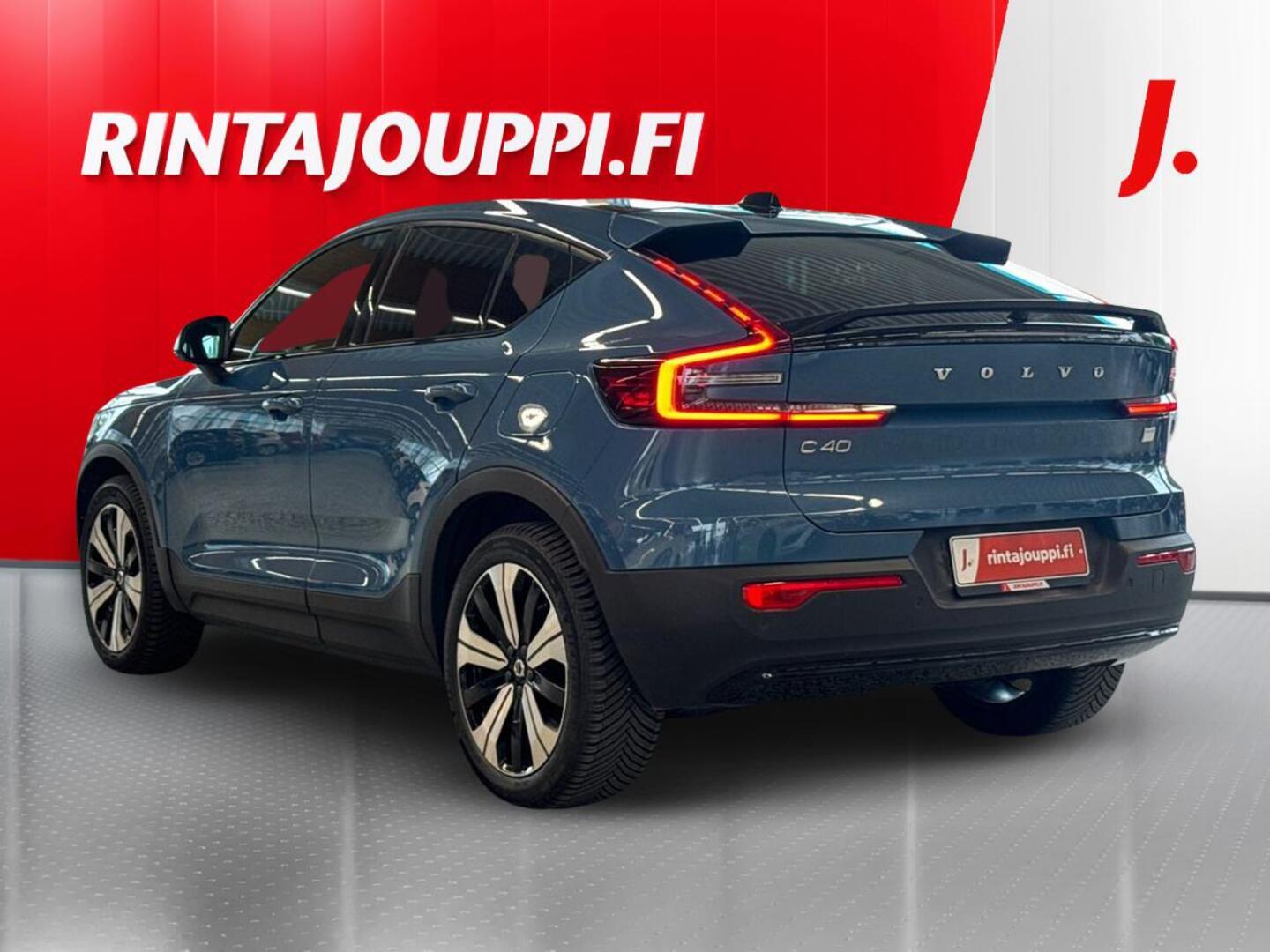 VOLVO C40 2023
