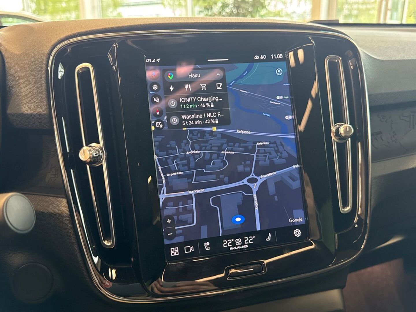 VOLVO C40 2023