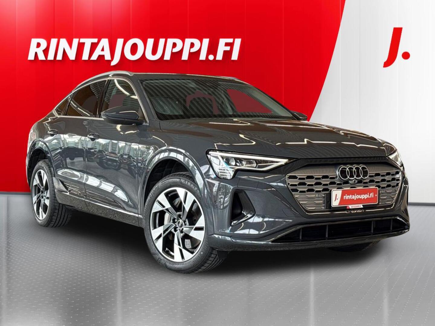 AUDI Q8 e-tron 1