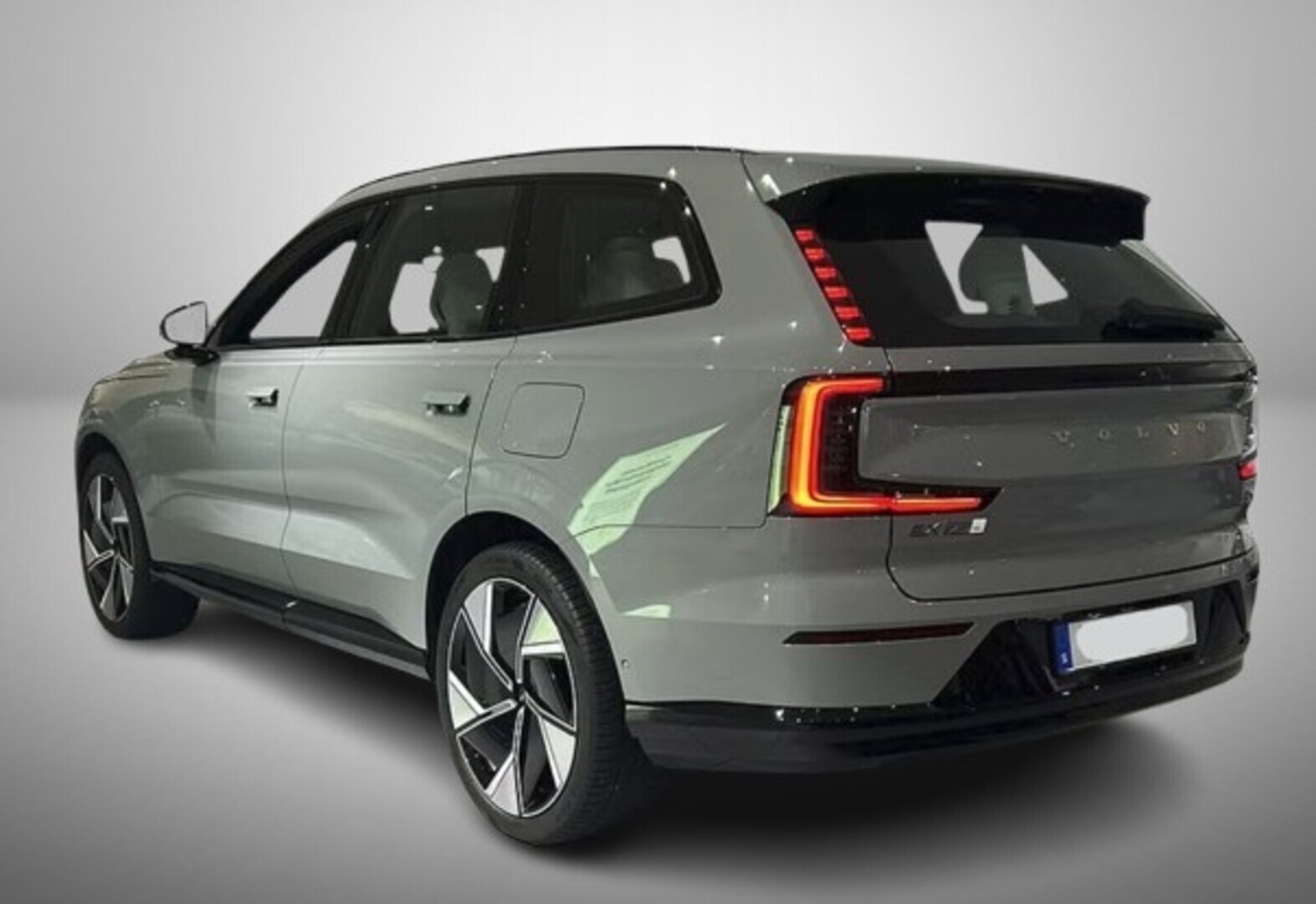 VOLVO EX90 2025