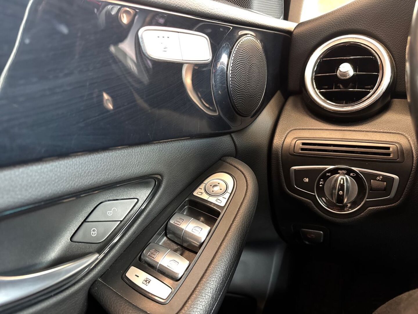 MERCEDES-BENZ C 2014