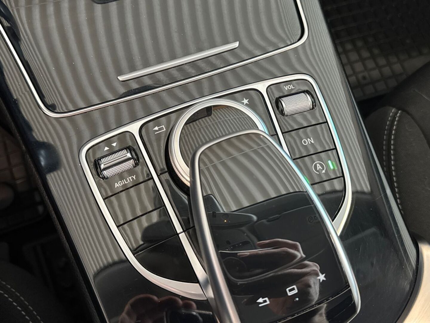 MERCEDES-BENZ C 2014