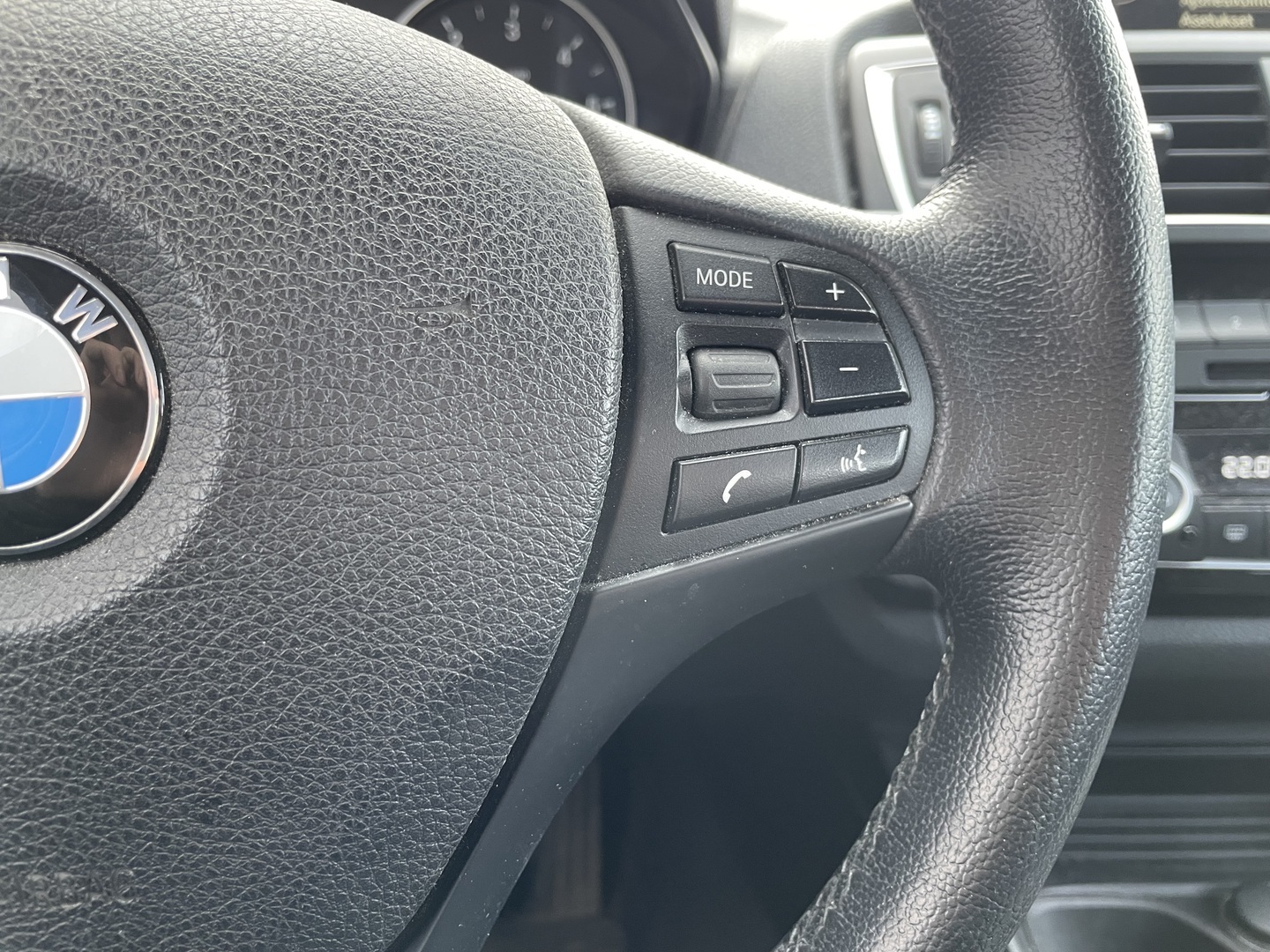 BMW 118 2016
