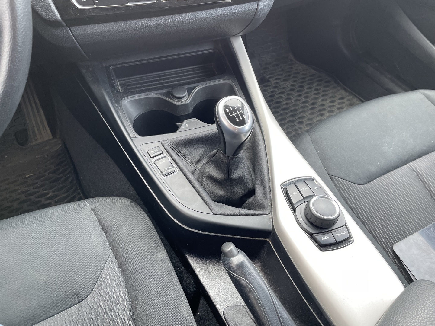 BMW 118 2016