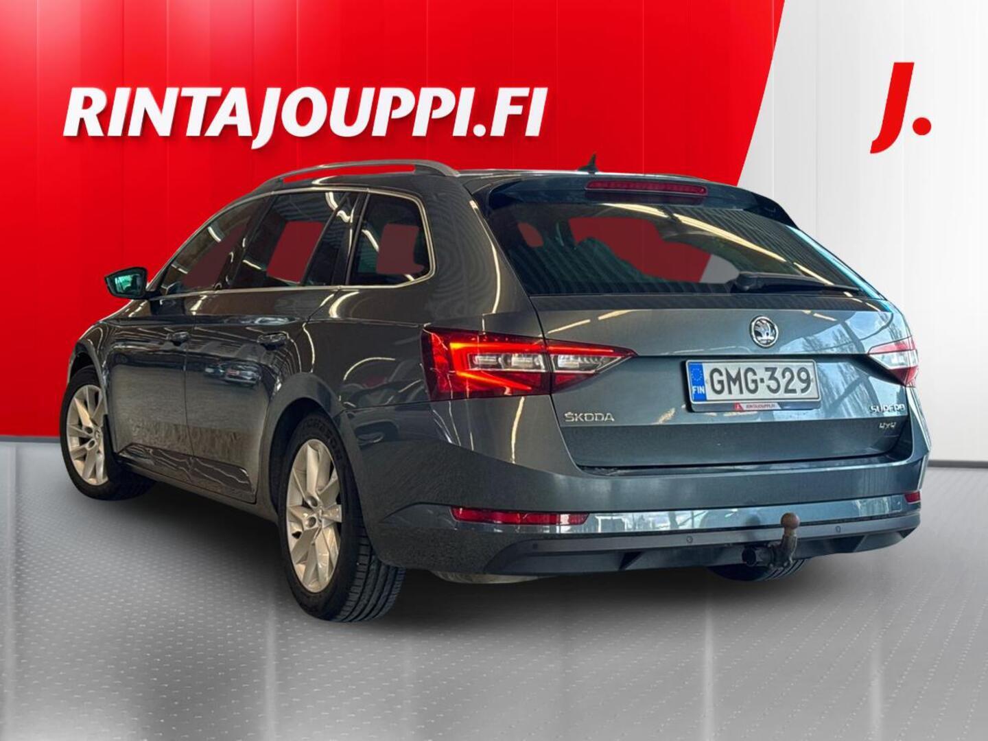 SKODA Superb 2016