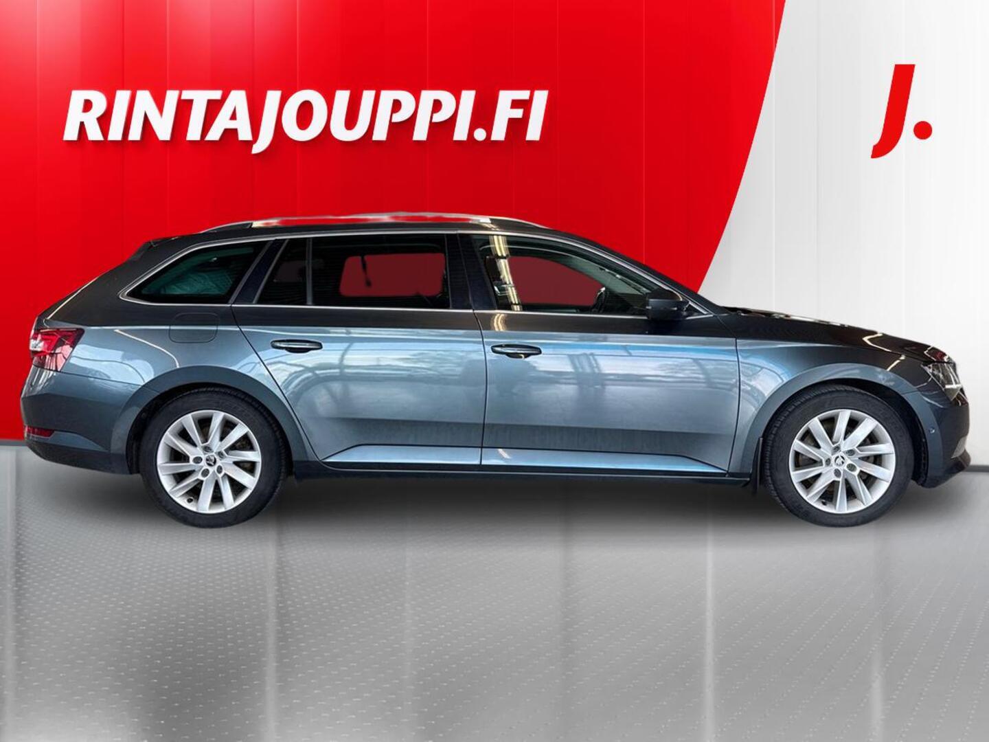 SKODA Superb 2016