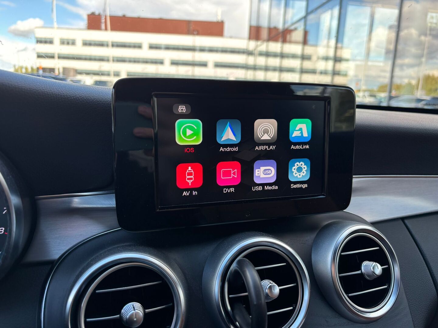 MERCEDES-BENZ C 2019
