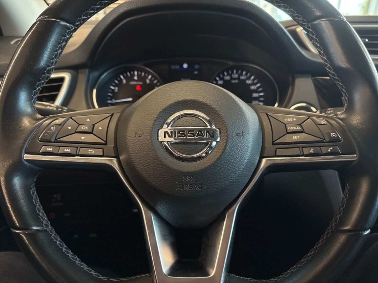 NISSAN Qashqai 15