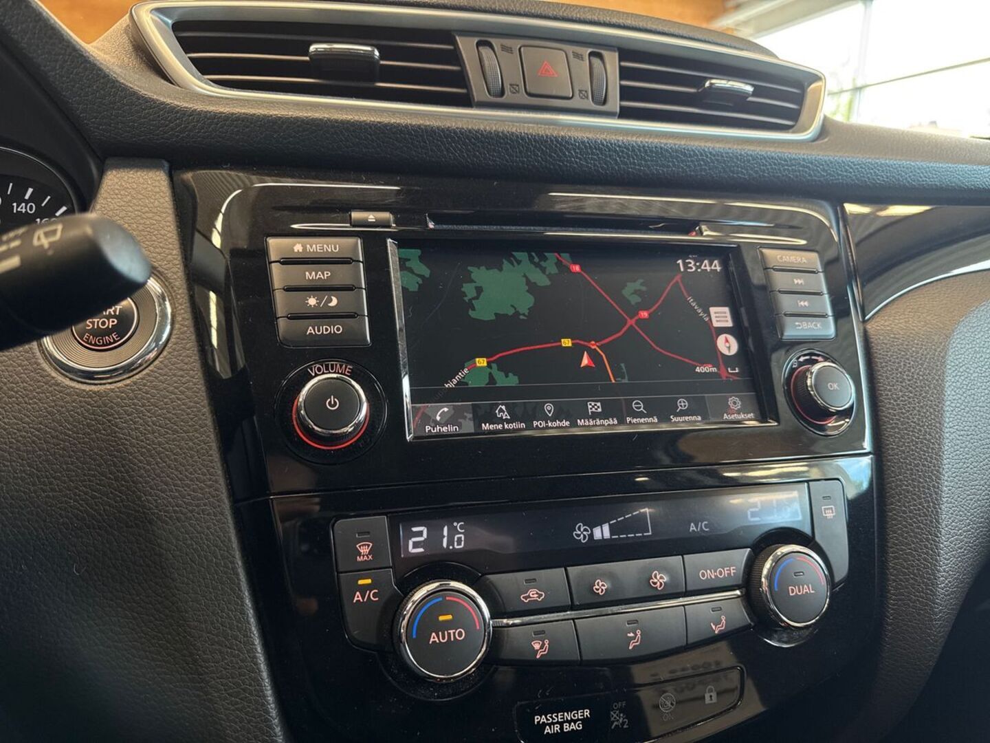 NISSAN Qashqai 18