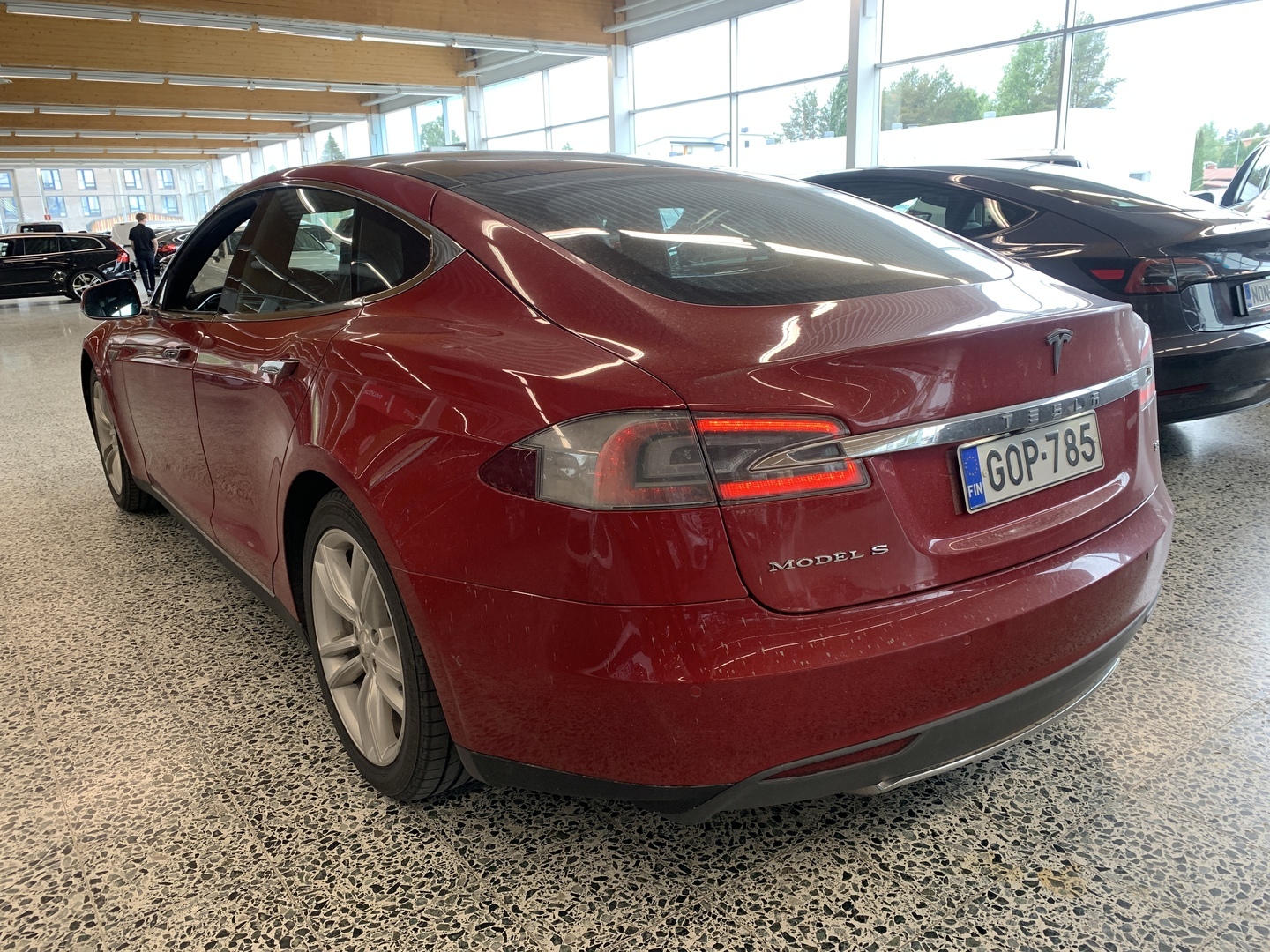TESLA Model S 2016